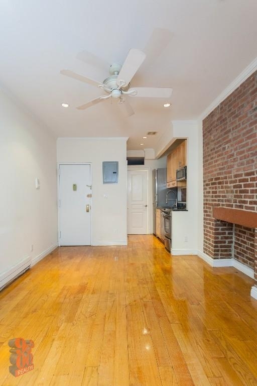 44 Avenue B - Photo 1