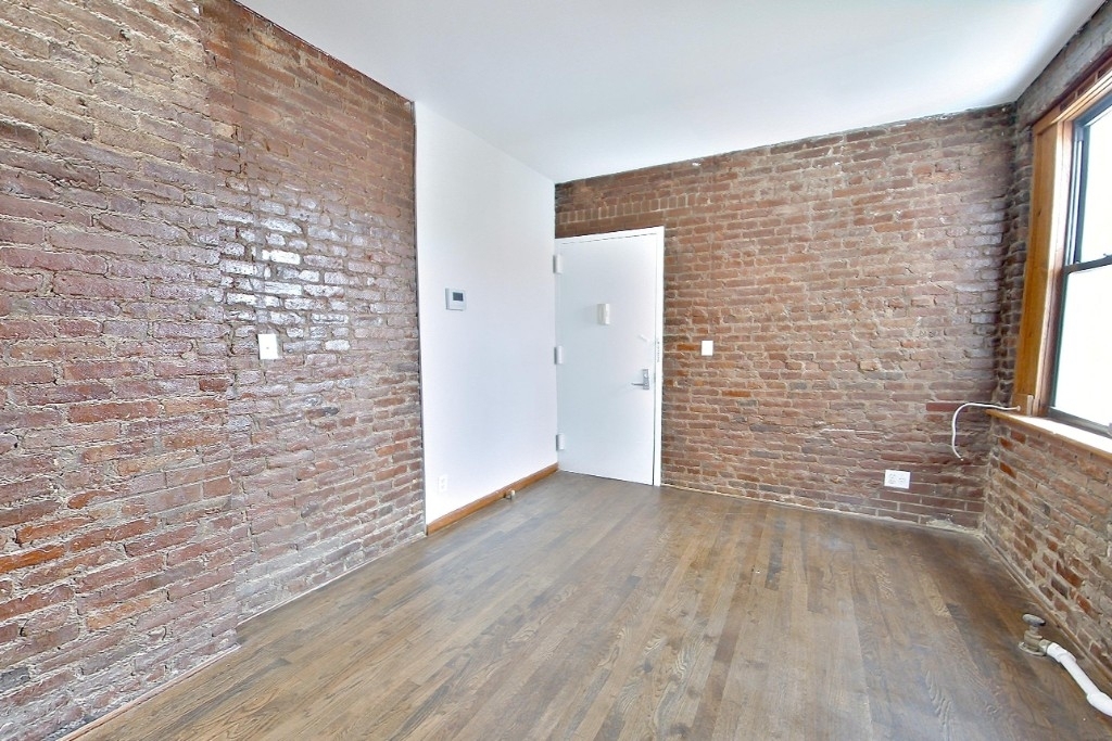410 East 13th Street - Photo 3