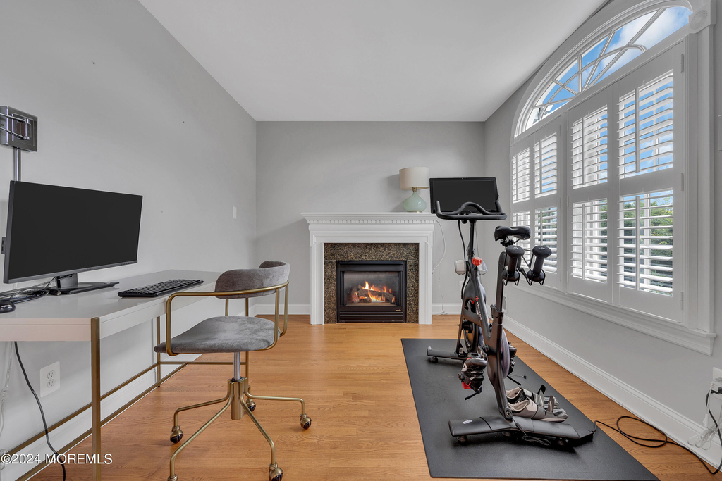 314 Jersey Avenue - Photo 17