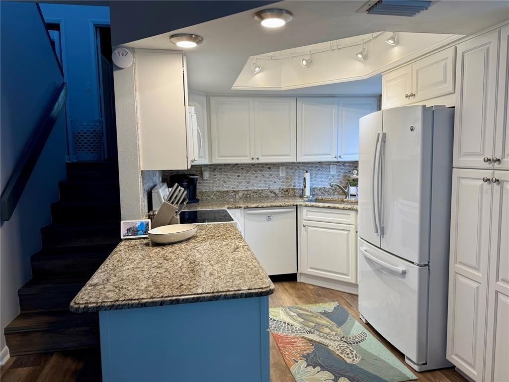 5111 S Gray Pelican Way - Photo 9