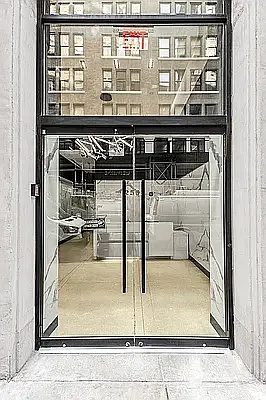 255 West 36th Street - Photo 6
