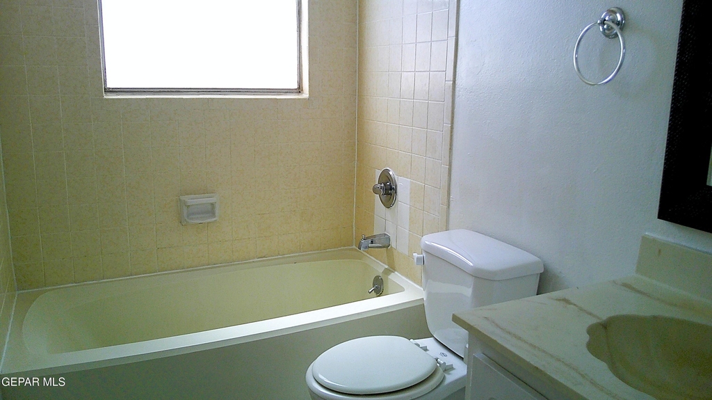 3022 E Glen Drive - Photo 14