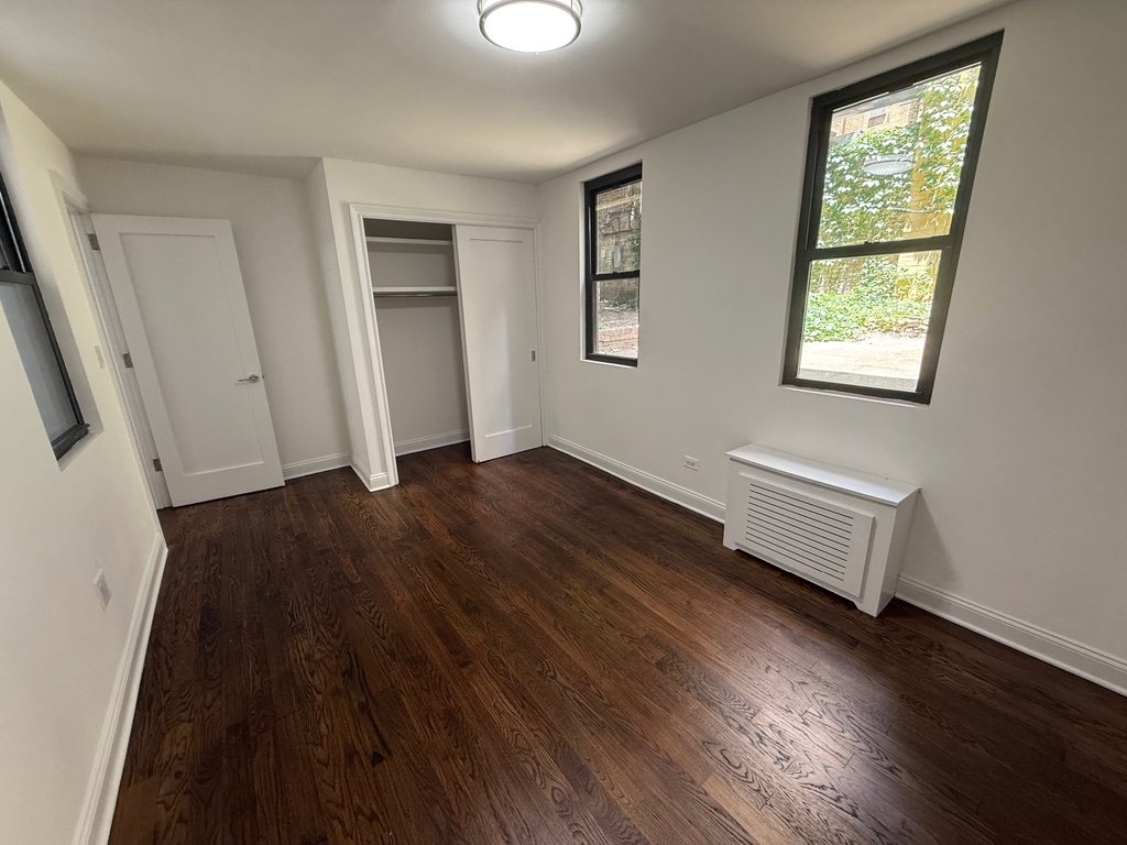 147  East 72nd Street - Photo 5