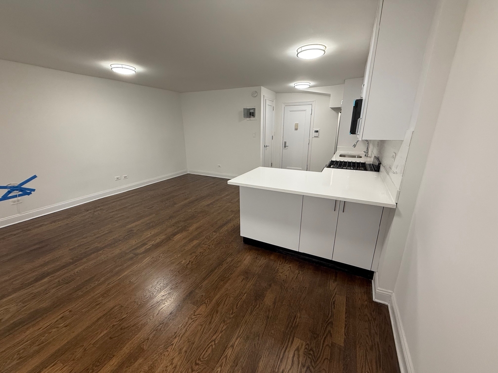 147  East 72nd Street - Photo 8