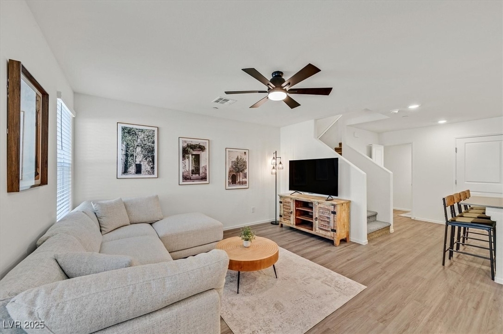 1906 Arietta Vista Street - Photo 3