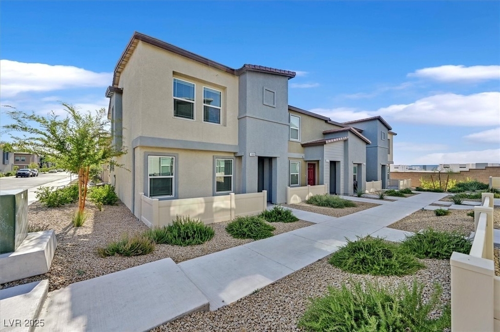 1906 Arietta Vista Street - Photo 0