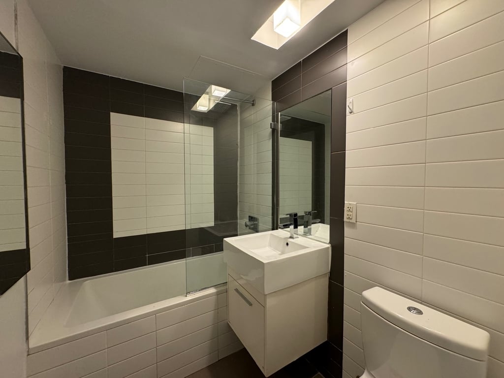1635 Putnam Avenue - Photo 3