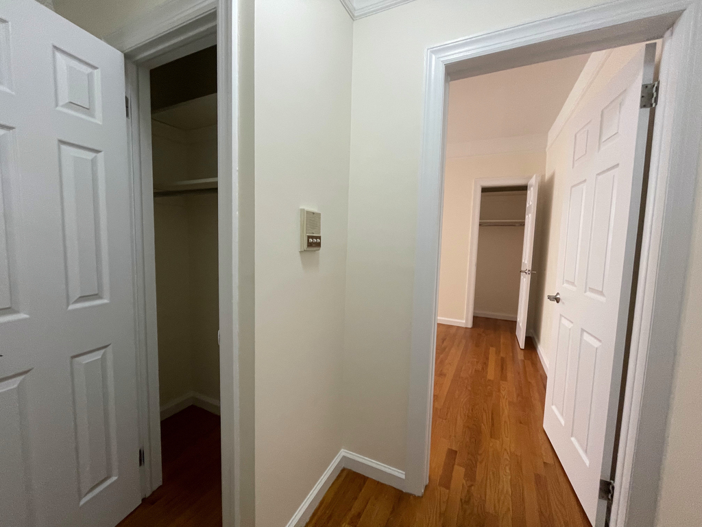 117 West 13th Street - Photo 1