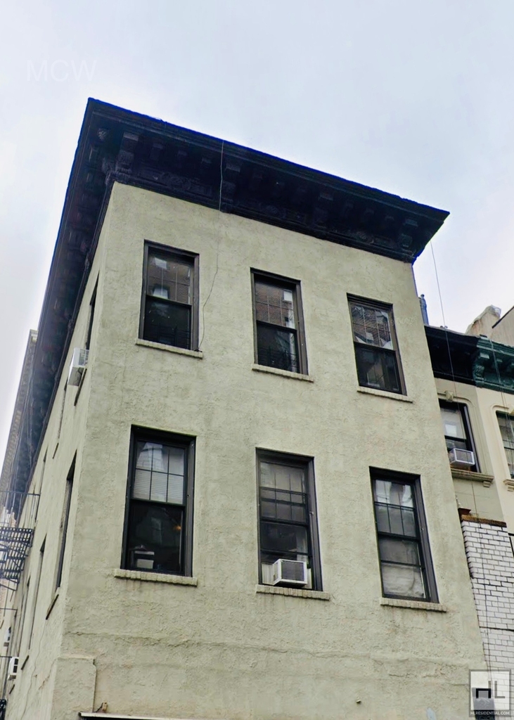 Lexington Avenue - Photo 0