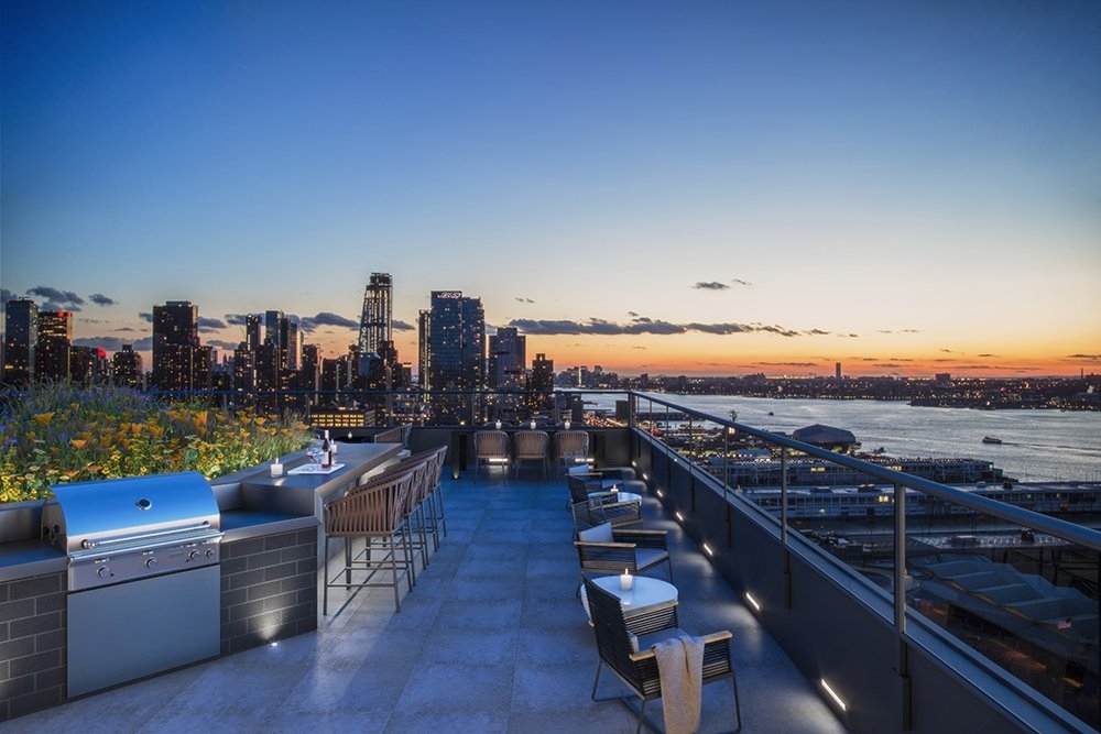 West 57th Street - Photo 4