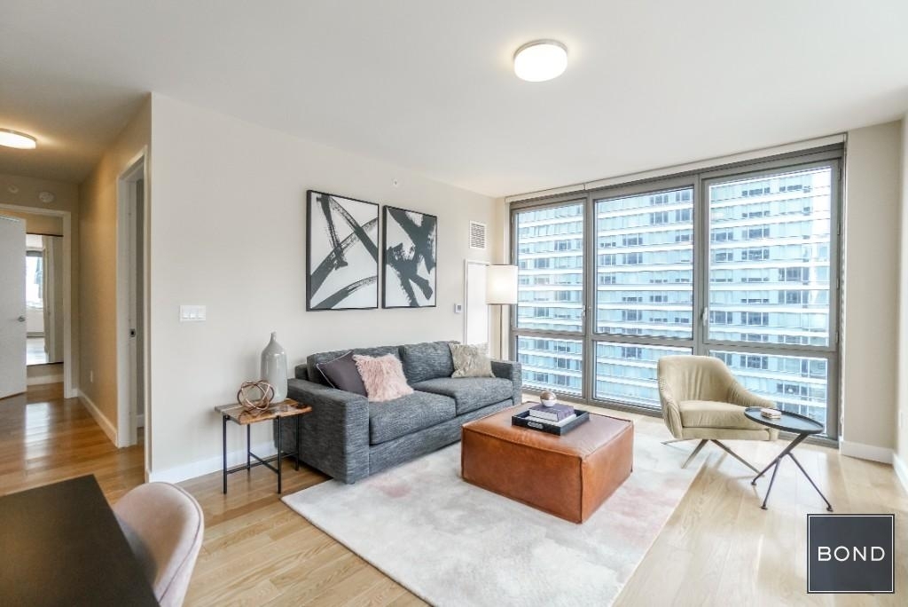 West 57th Street - Photo 1