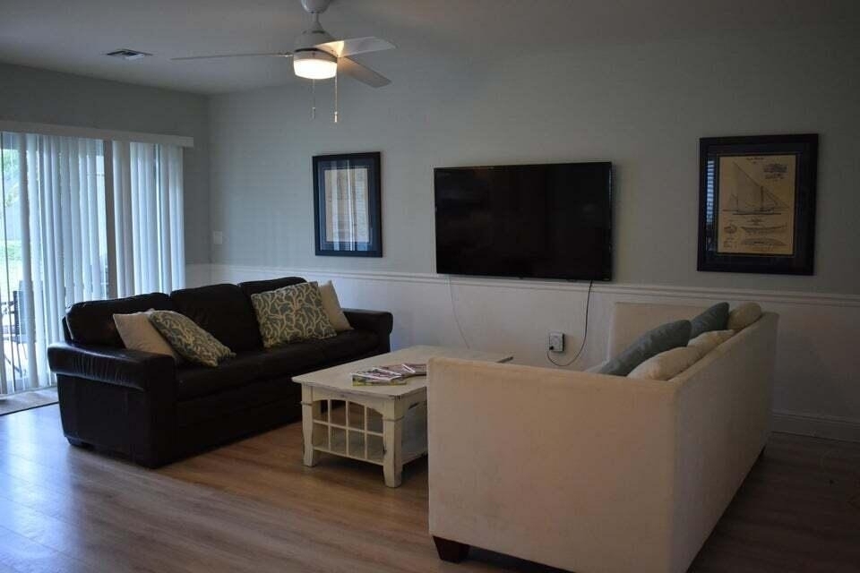 2300 Florida Boulevard - Photo 3