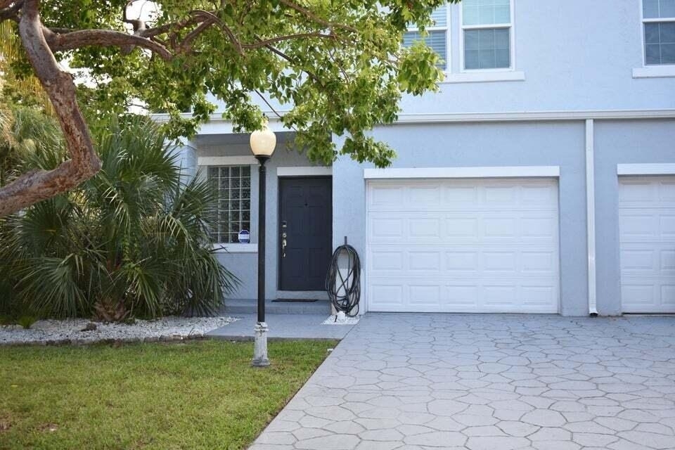 2300 Florida Boulevard - Photo 0