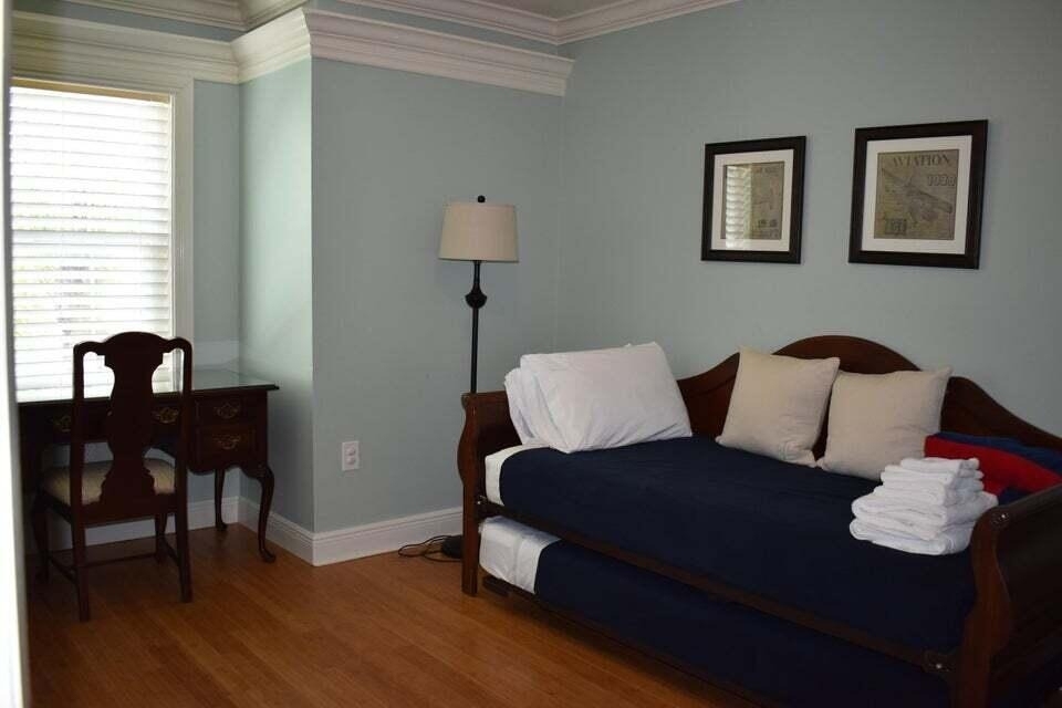 2300 Florida Boulevard - Photo 11