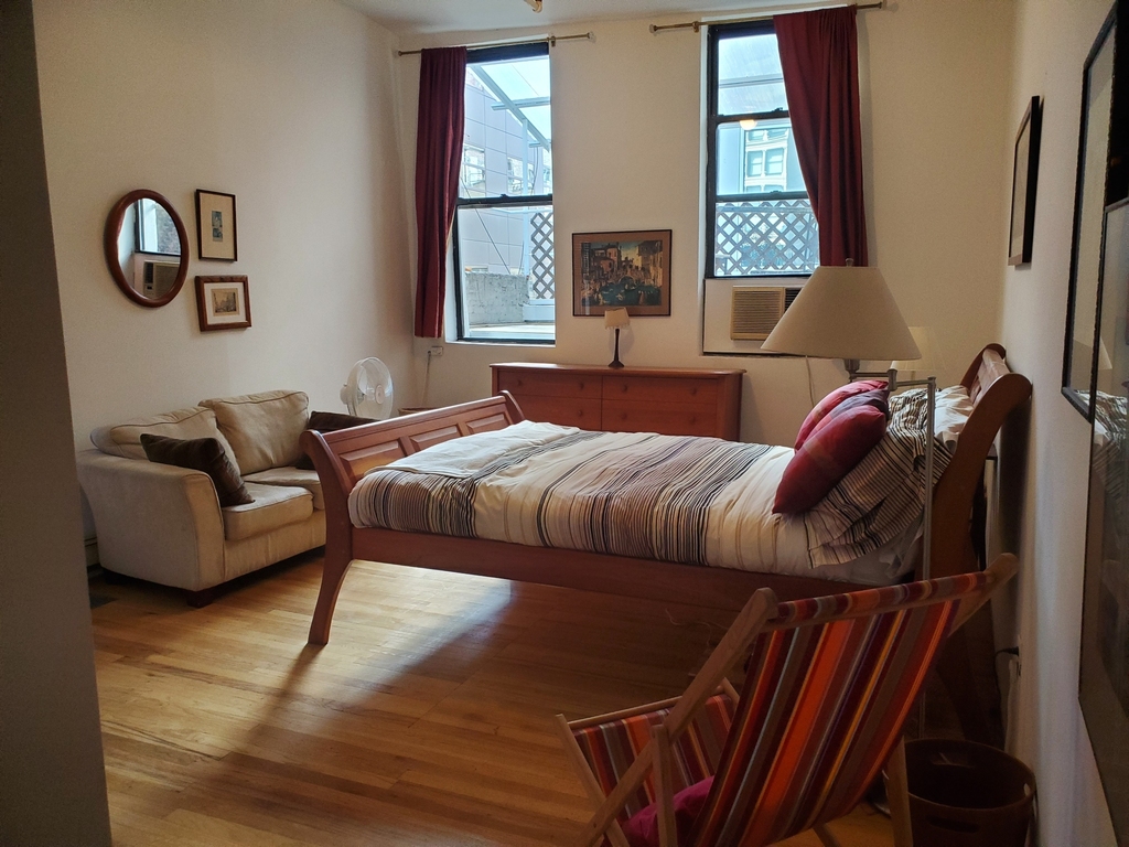 471 Broadway - Photo 4