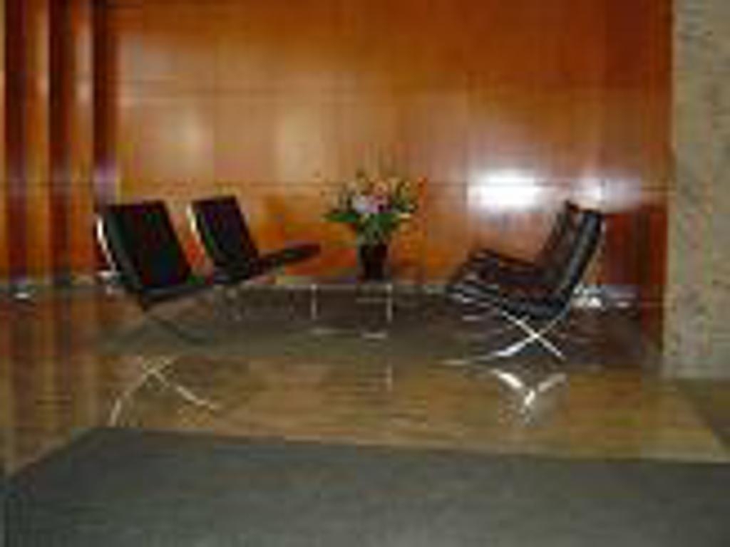 Fourth Avenue - Photo 9