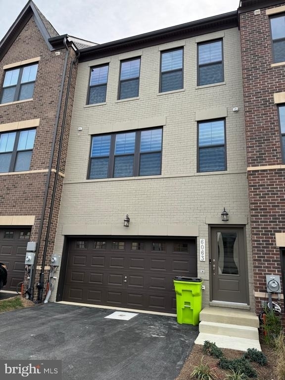 6063 Soho Way - Photo 0