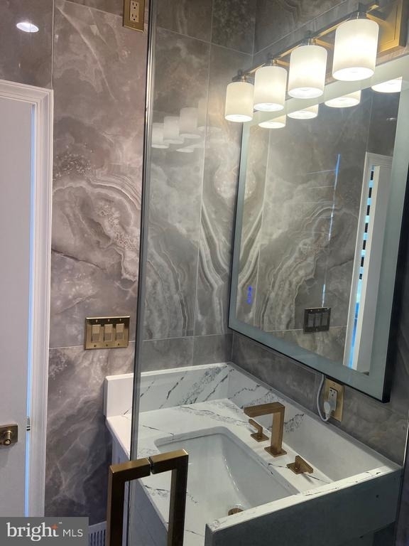 6063 Soho Way - Photo 10