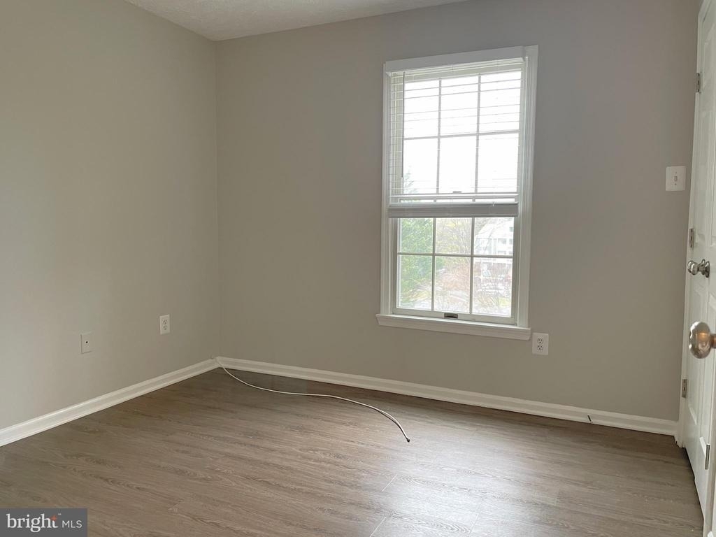 13107 Briarcliff Terrace - Photo 12