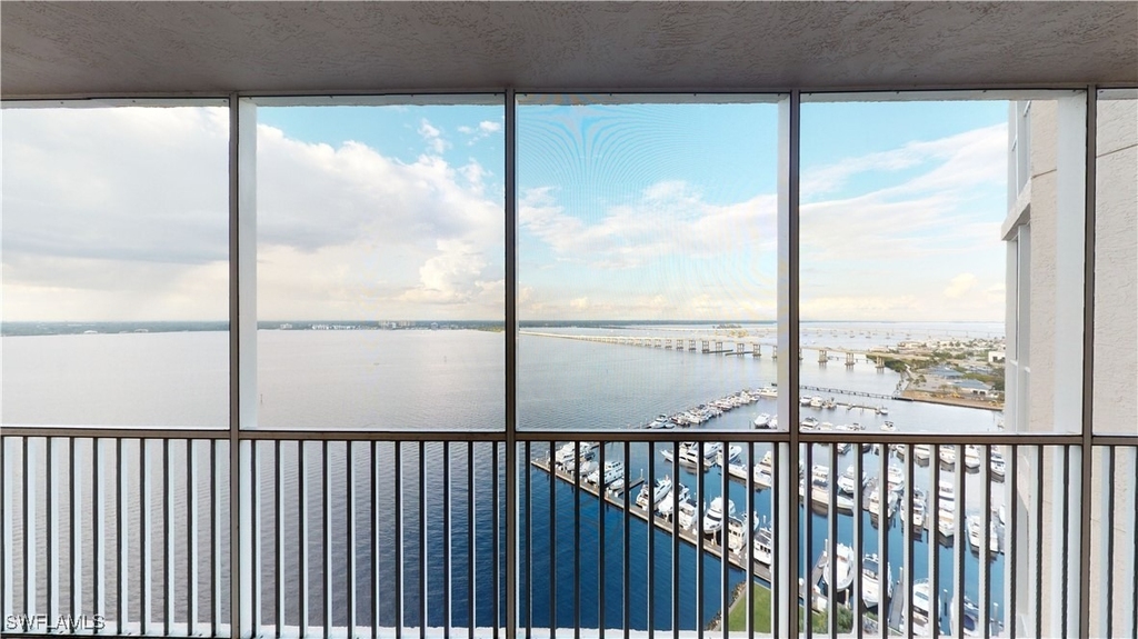 2104 W 1st Street - Photo 10