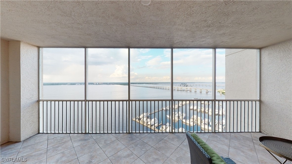 2104 W 1st Street - Photo 9
