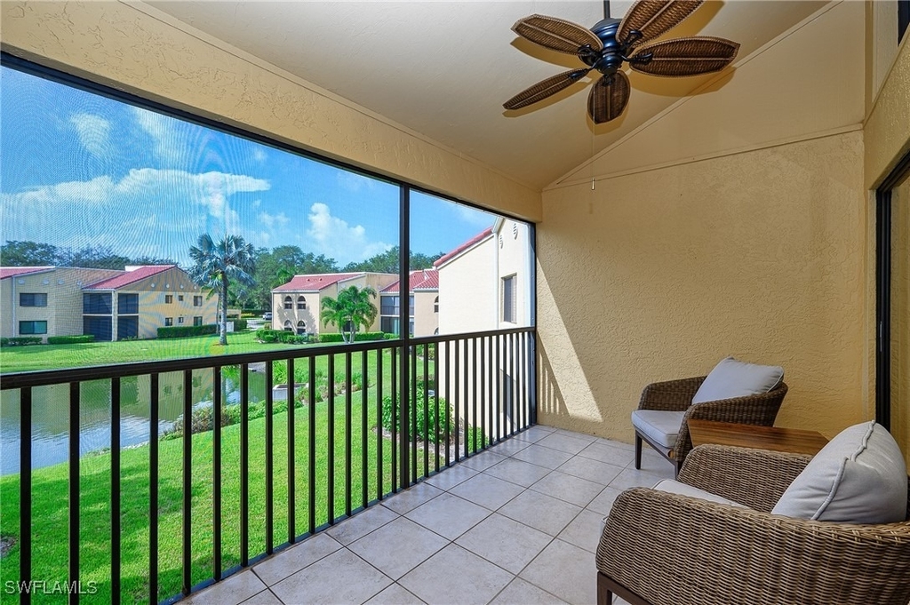 559 Beachwalk Circle - Photo 2