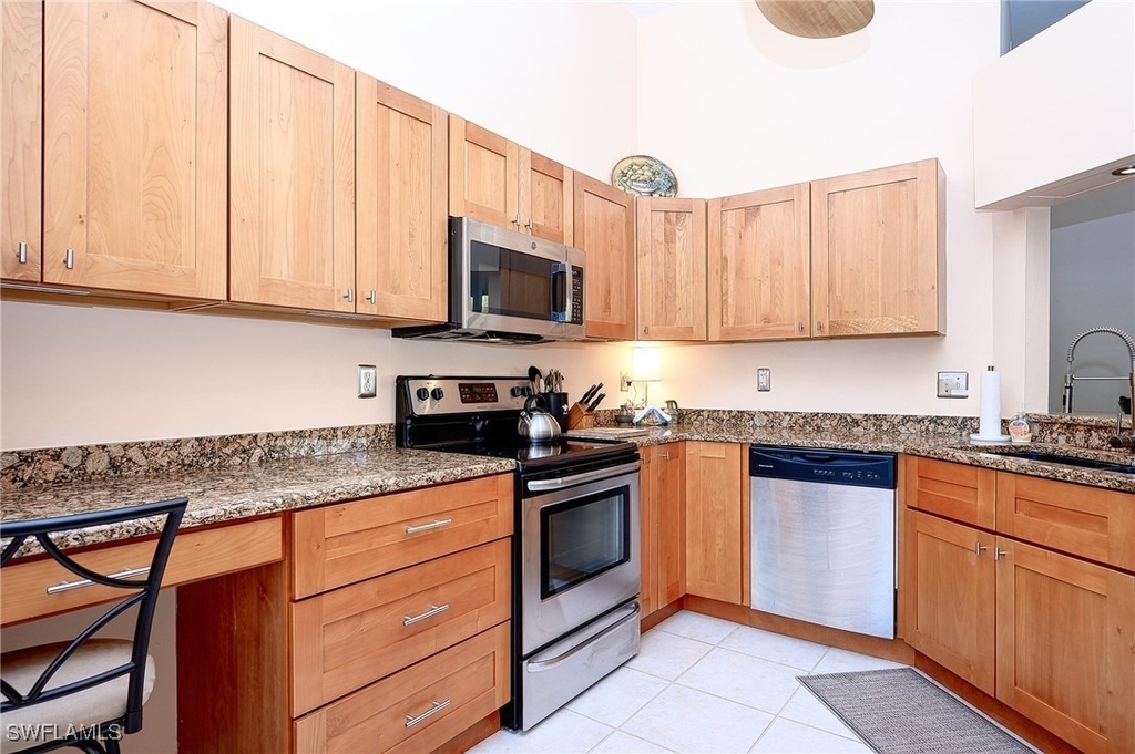 559 Beachwalk Circle - Photo 13