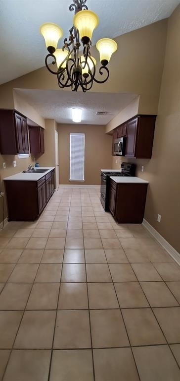 1314 Mossridge Drive - Photo 3