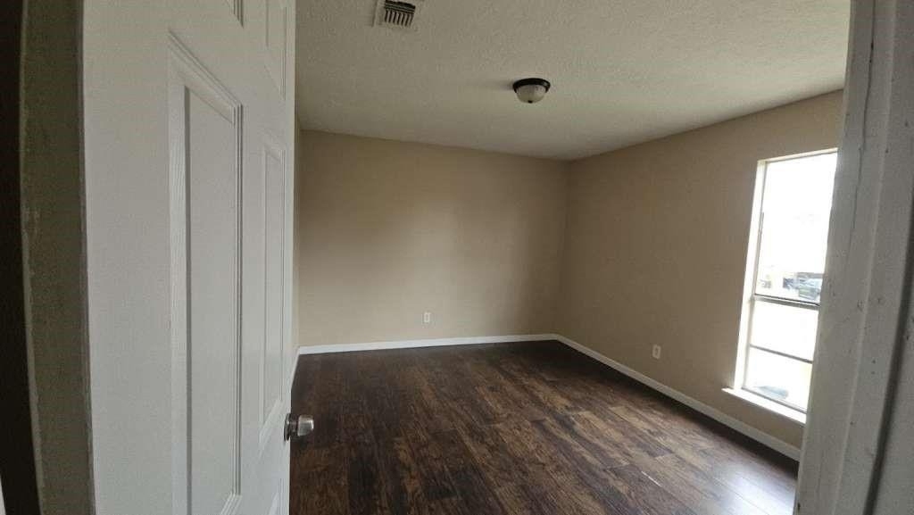 8715 Valley Ledge Drive - Photo 10