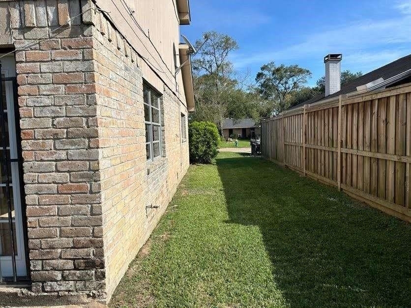 8715 Valley Ledge Drive - Photo 12