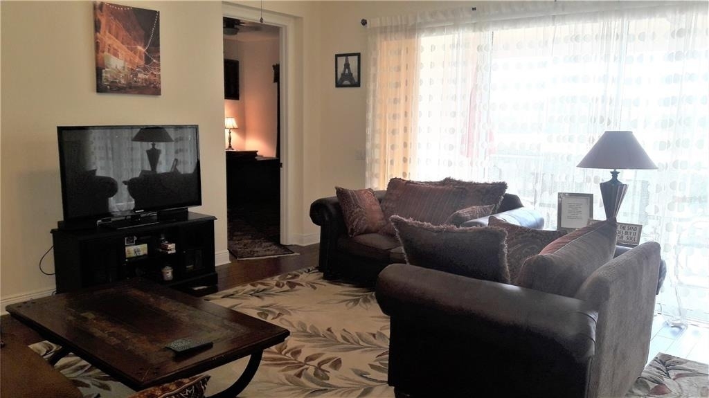 106 Lerida Court - Photo 9