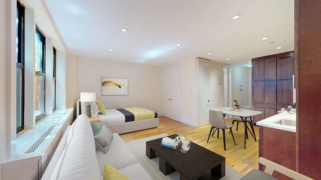 156 Prince Street - Photo 0