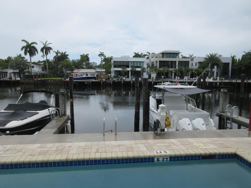 45 Hendricks Isle - Photo 7