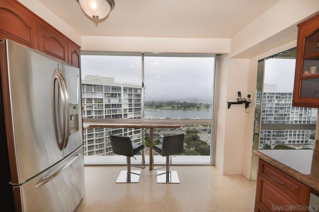 1760 Avenida Del Mundo - Photo 7