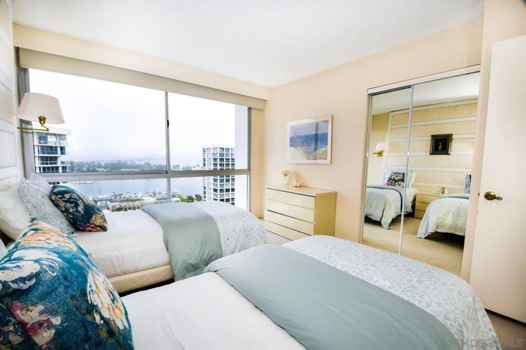 1760 Avenida Del Mundo - Photo 8