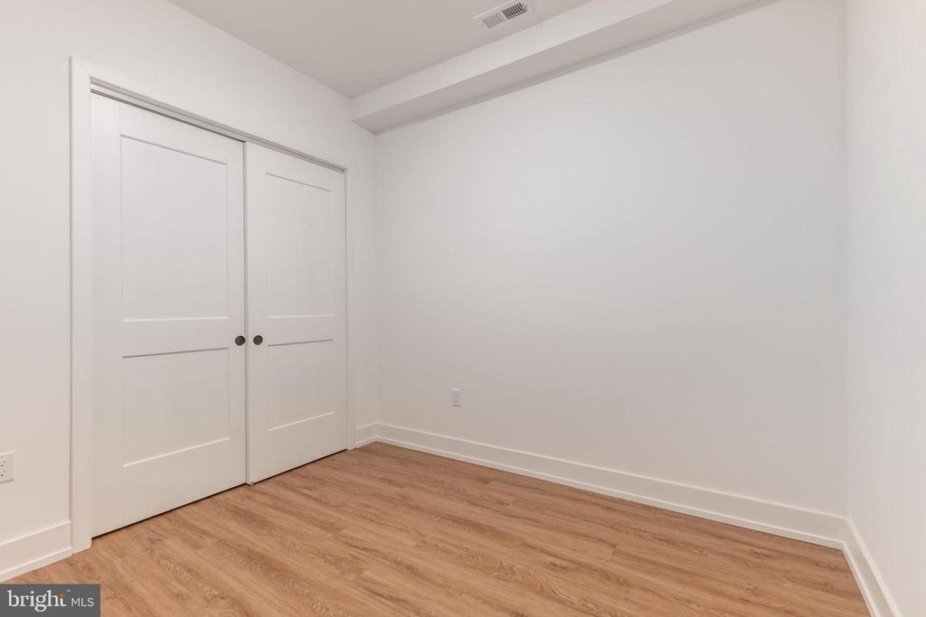 1519 Ridge Avenue - Photo 27