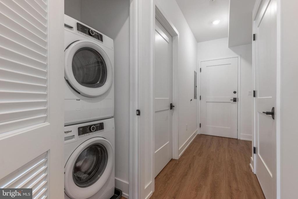 1519 Ridge Avenue - Photo 34