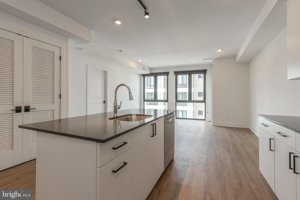 1519 Ridge Avenue - Photo 19