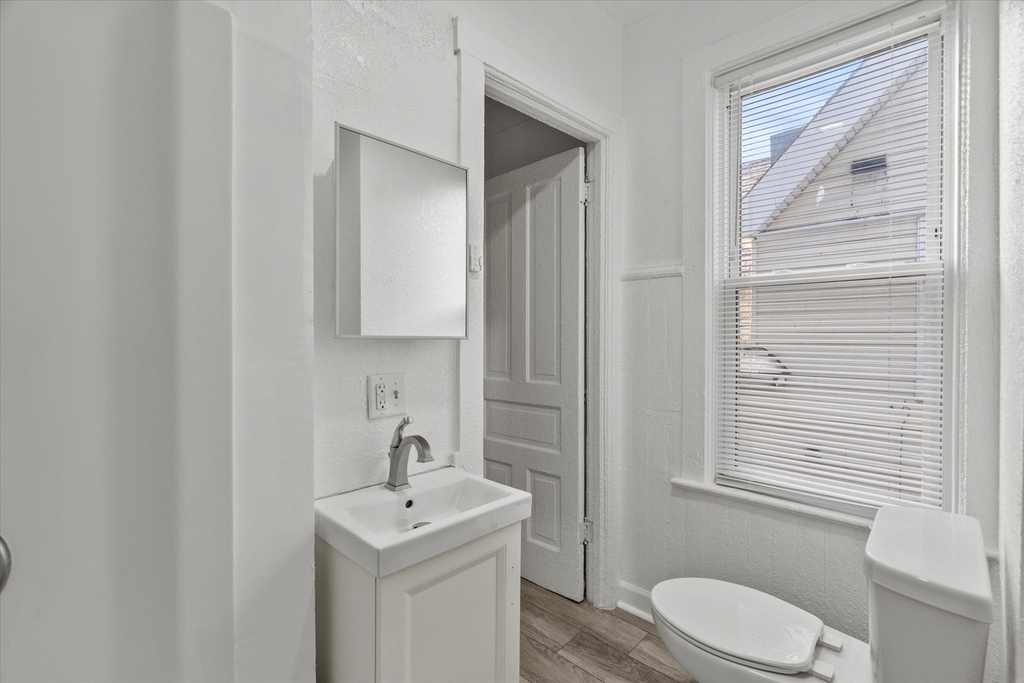 185 N Entrance Avenue - Photo 10
