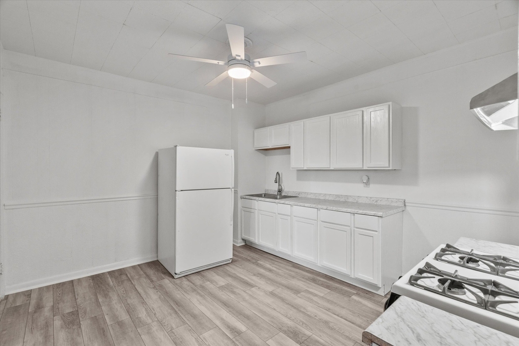 185 N Entrance Avenue - Photo 6