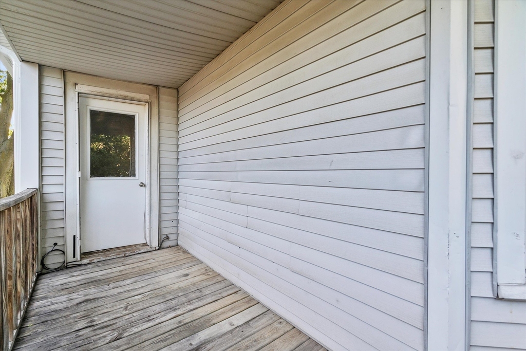 185 N Entrance Avenue - Photo 13