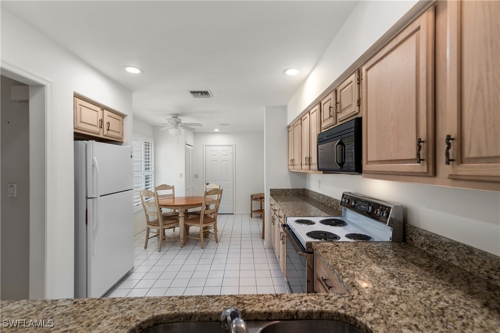 6658 Trident Way - Photo 9