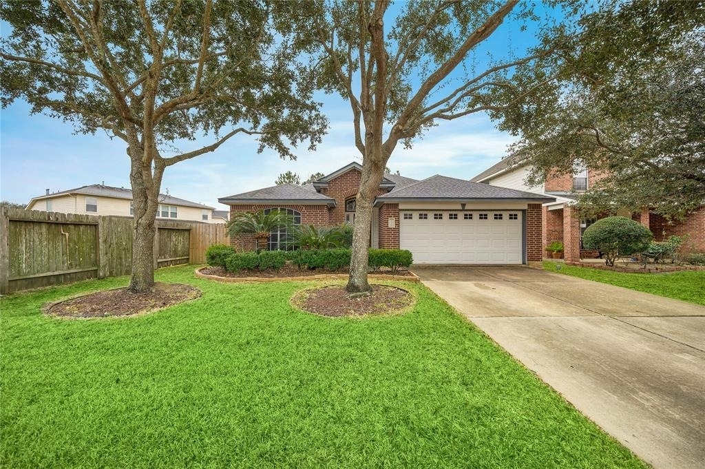 25203 Spring Iris Lane - Photo 0