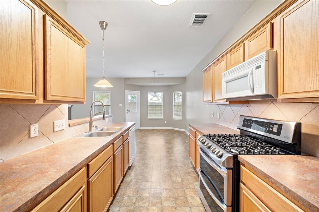 25203 Spring Iris Lane - Photo 3
