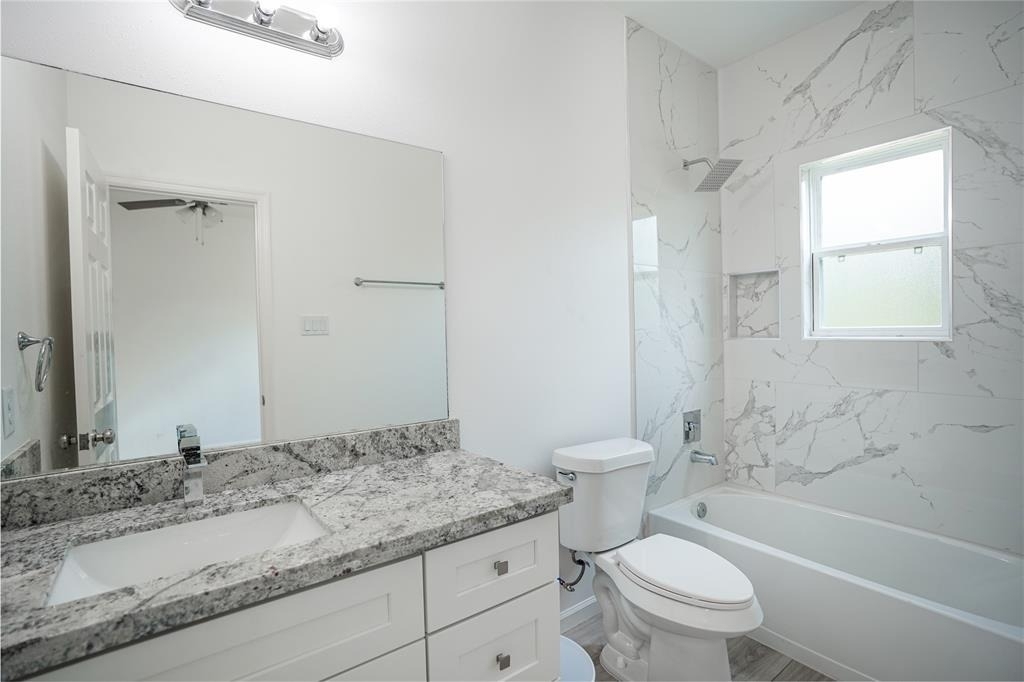 7914 Laura Koppe Road - Photo 12