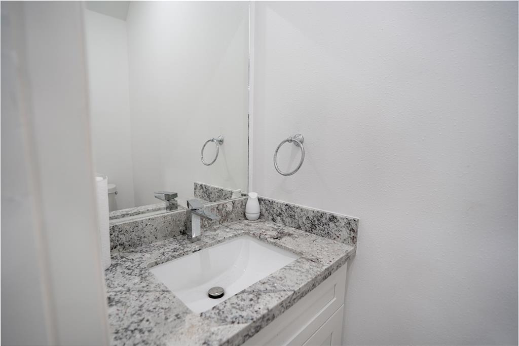 7914 Laura Koppe Road - Photo 11