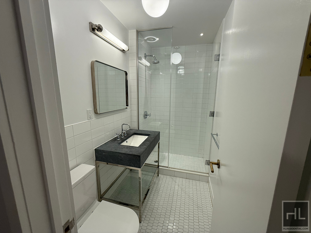 Broome Street - Photo 32