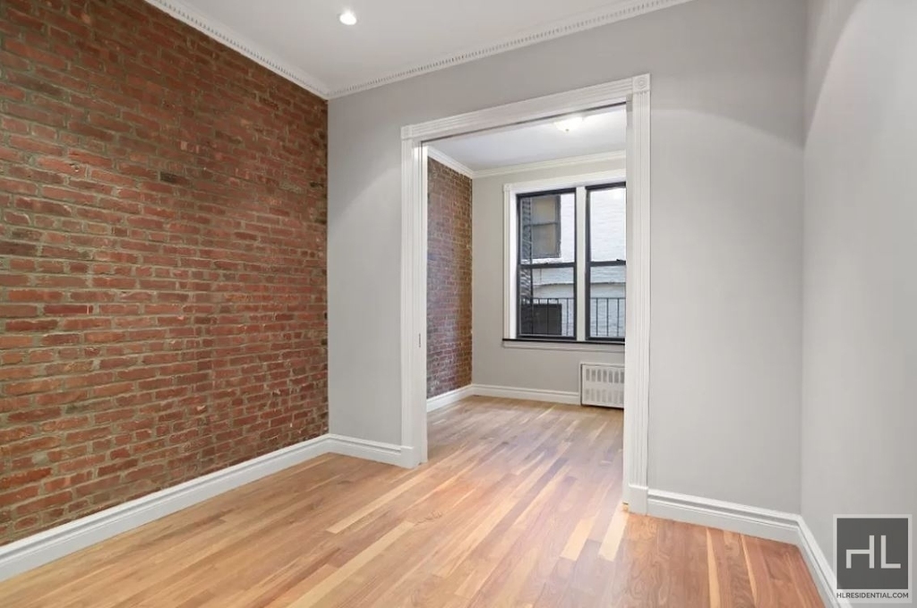 East 25 Street - Photo 0