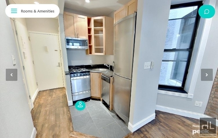 East 25 Street - Photo 14
