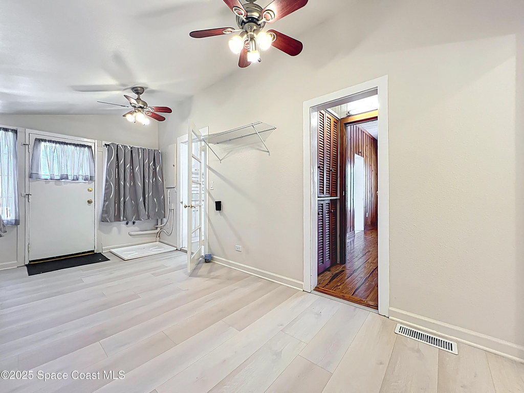2811 Indian River Drive - Photo 17